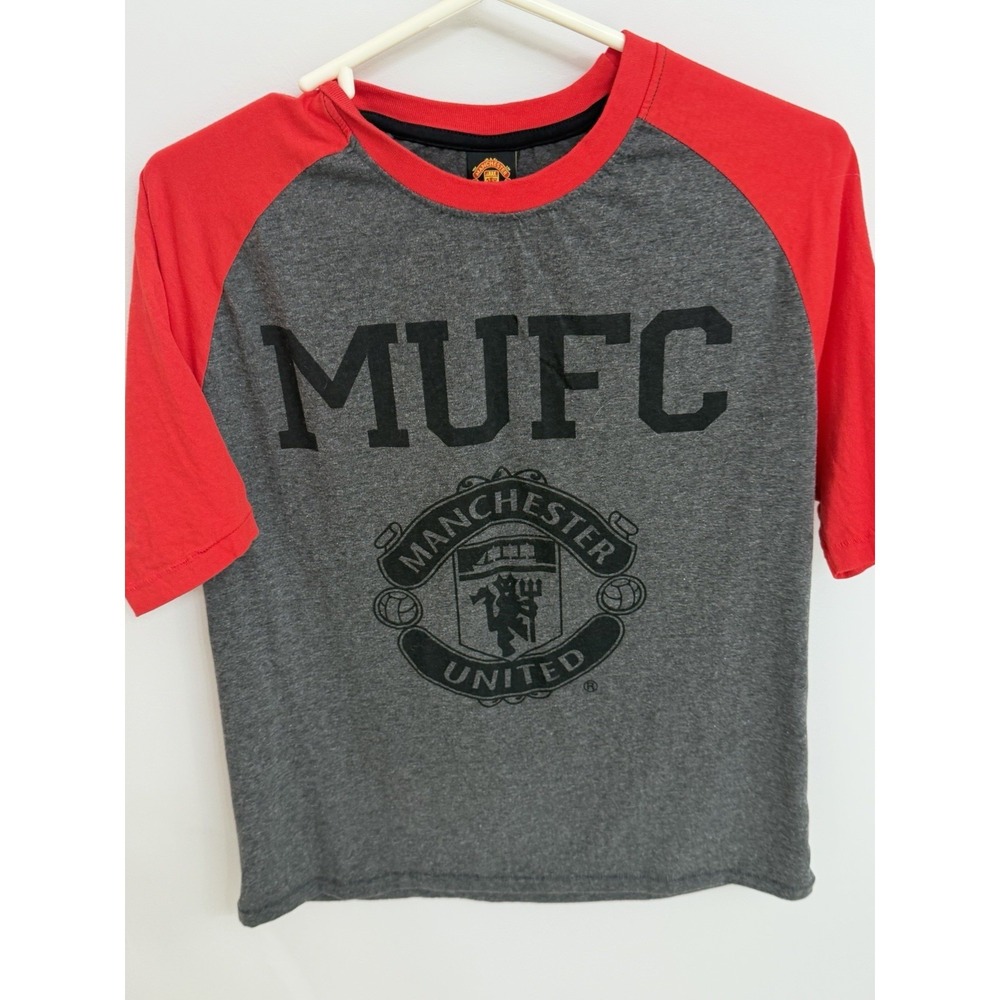 Manchester United MUFC Red Gray T-shirt Youth Large Soccer Club Short Sleeve